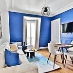 Appartement Paisible Centre De Paris - Bleu